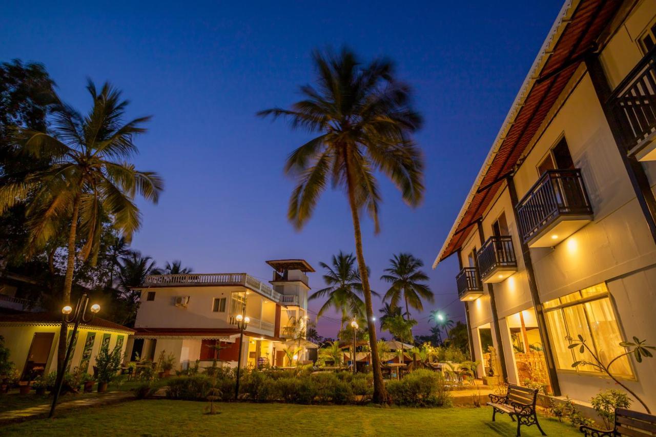 La Vaiencia Beach Resort, Morjim Luaran gambar
